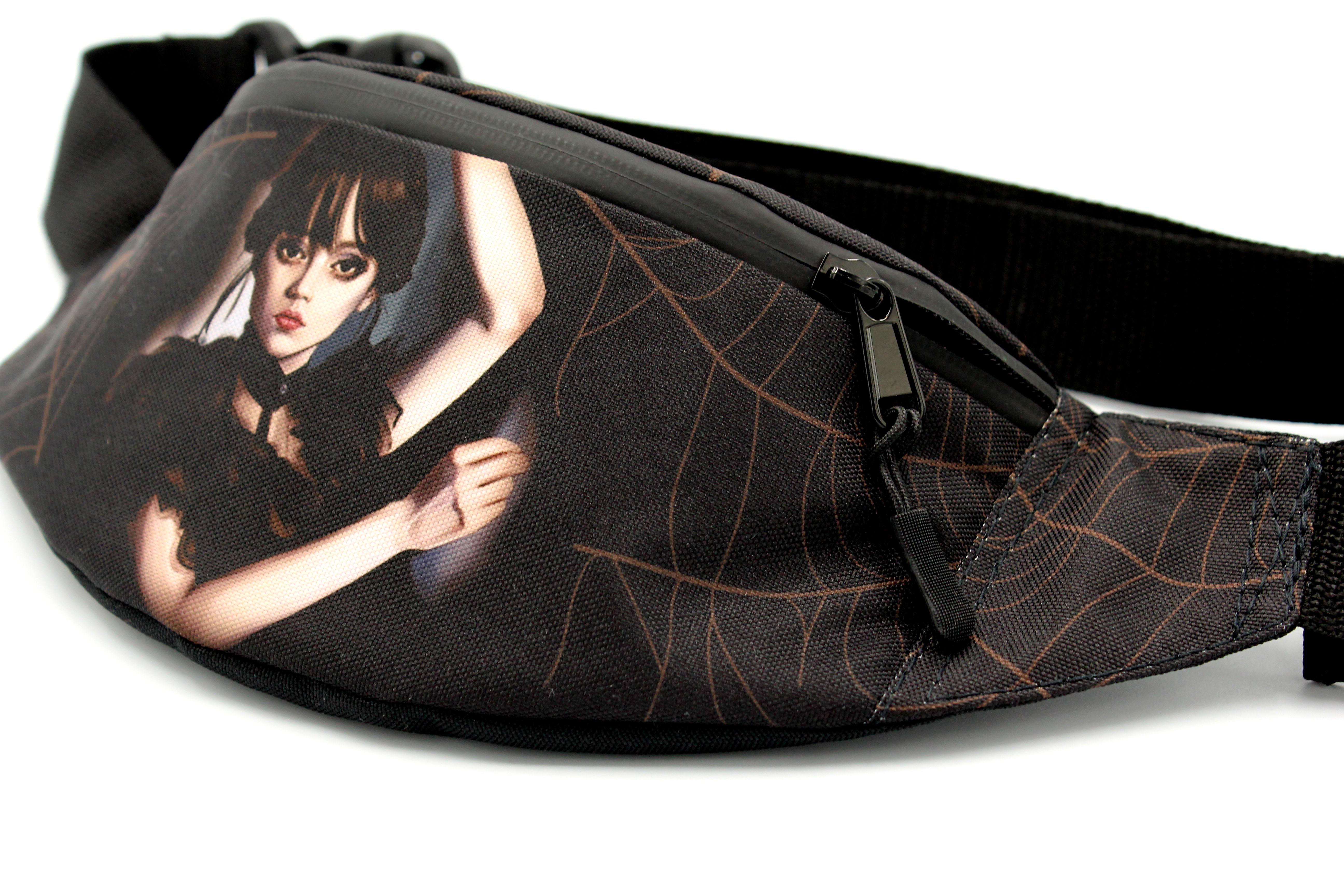 Сумка бананка Венздей Чорний (BM-005) - фото 5 Сумка бананка Венздей Чорний (BM-005) - фото 5