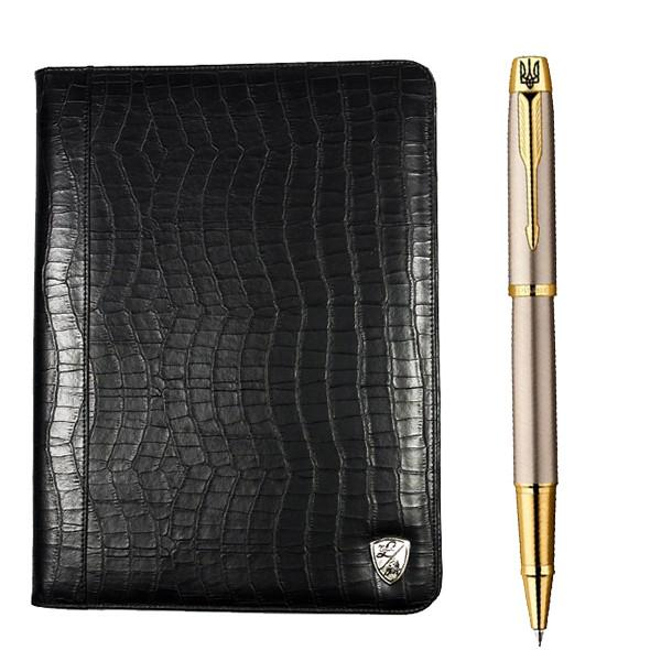 Комплект подарочный Parker IM Brushed Metal ручка-роллер Трезубец/кожаная папка Tonino Lamborghini (47324735)