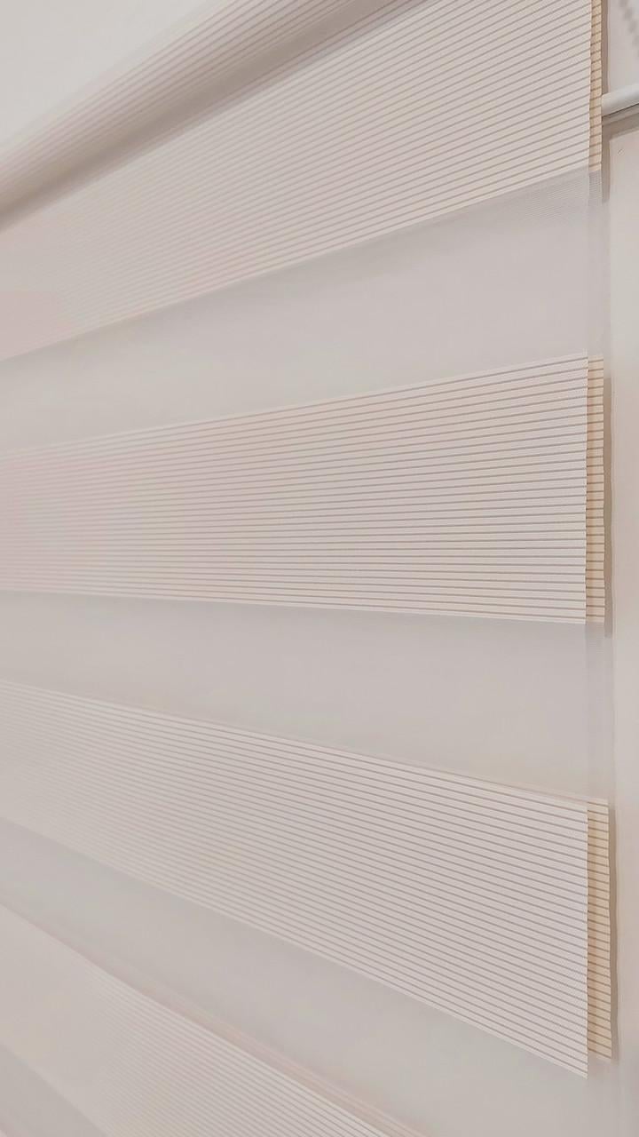 Рулонная штора день-ночь Miranda ВМ-2302 77,5х180 см Бежевый (ВМ-2302-128)