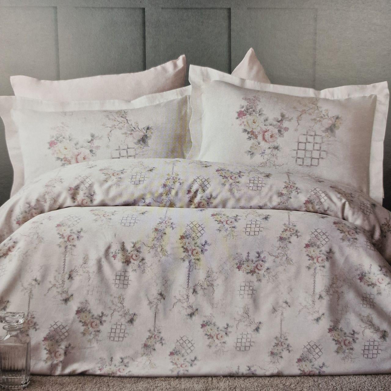 Комплект постельного белья Pupilla Collection Gala Сатин 200x220 см (CN40695)