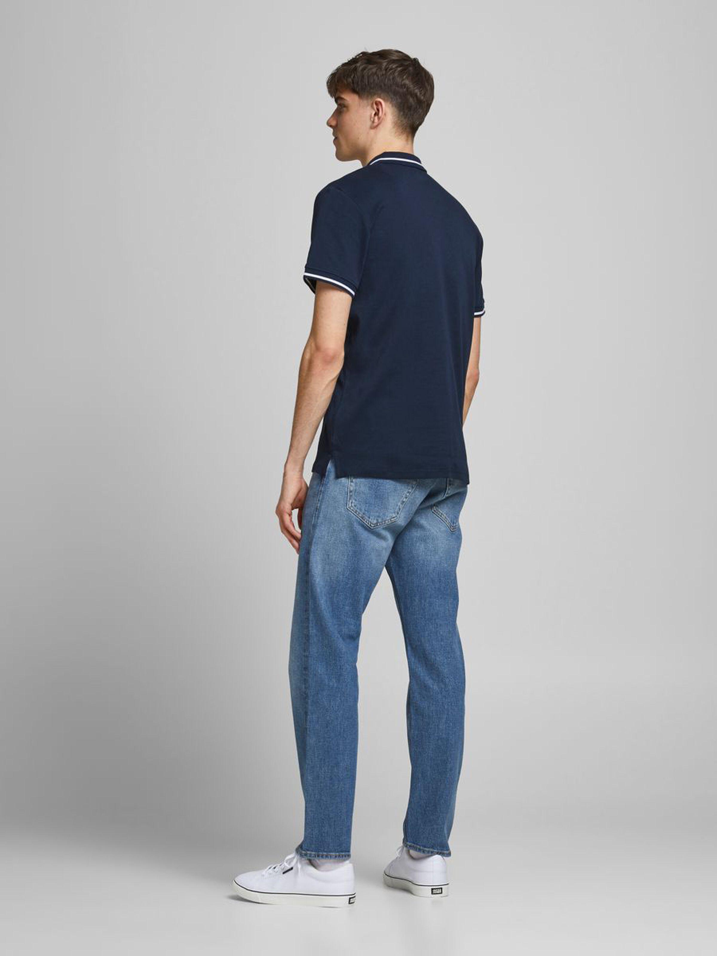 Футболка чоловіча Jack & Jones 12180891 XS Синій - фото 2 Футболка чоловіча Jack & Jones 12180891 XS Синій - фото 2