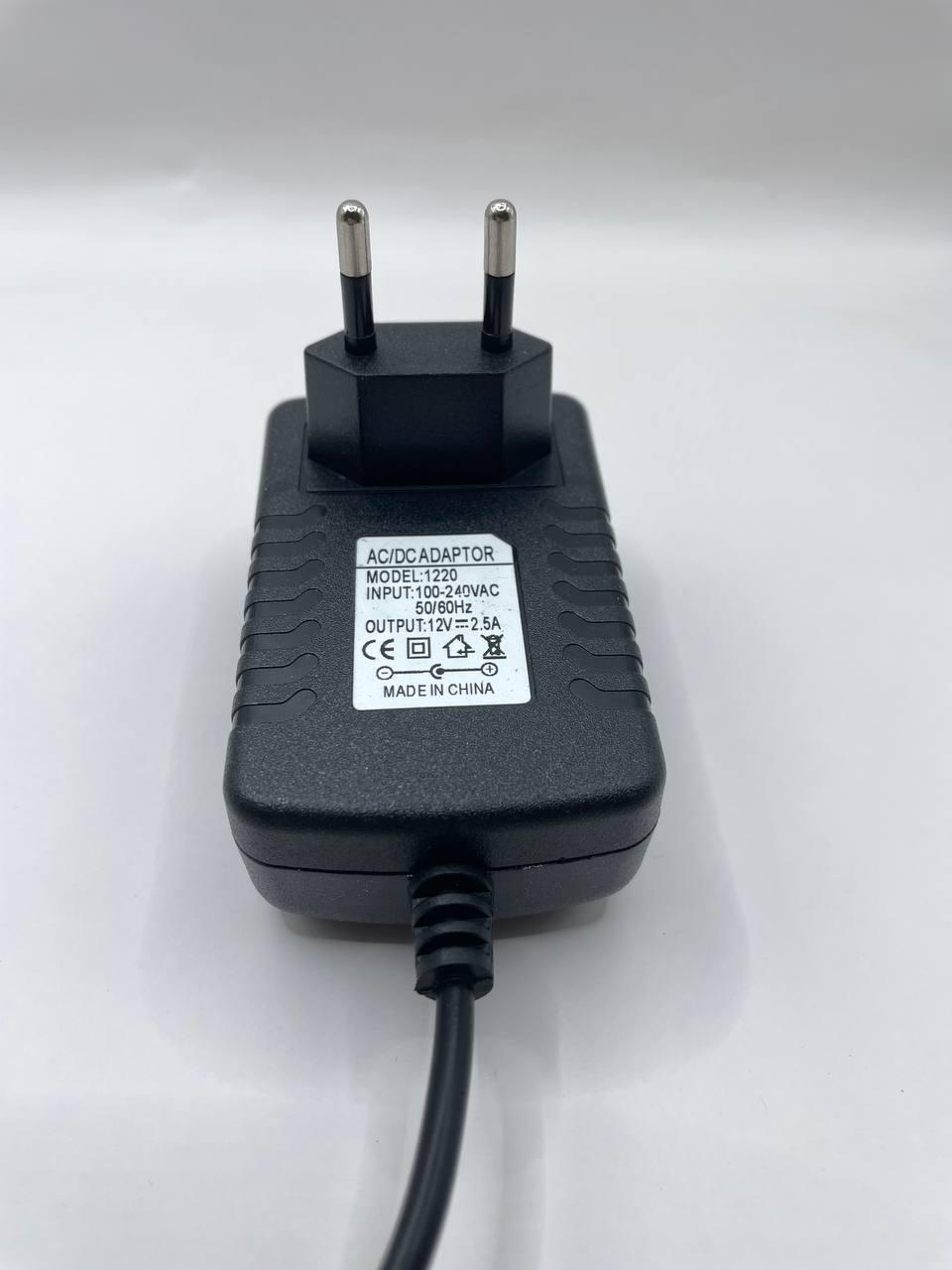 Блок живлення ADAPTER 1220 2.5А для дитячого автомобіля (1569829) - фото 1