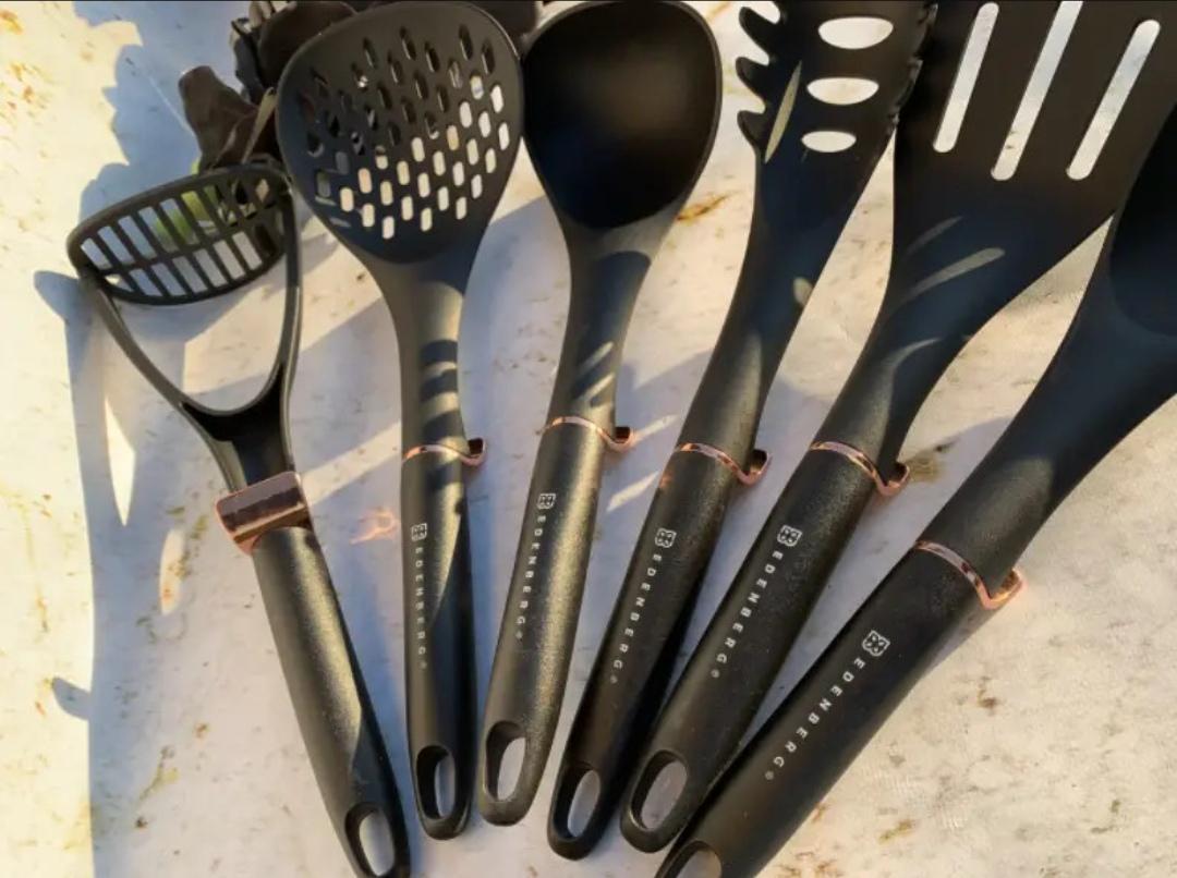 Набір кухонних речей Edenberg з нейлону на підставці 7 предметів Чорний (EB-3607) - фото 3 Набір кухонних речей Edenberg з нейлону на підставці 7 предметів Чорний (EB-3607) - фото 3