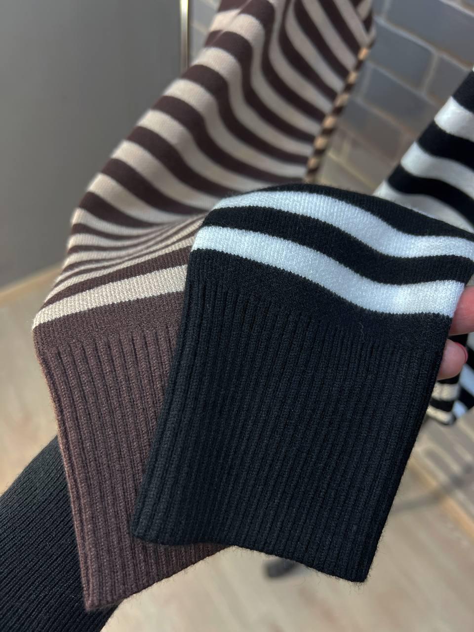 Свитер женский ACCORDDREAM 9880 полоса оверсайз разрезы по бокам р. 44-48 Черный (3022) - фото 10 Свитер женский ACCORDDREAM 9880 полоса оверсайз разрезы по бокам р. 44-48 Черный (3022) - фото 10