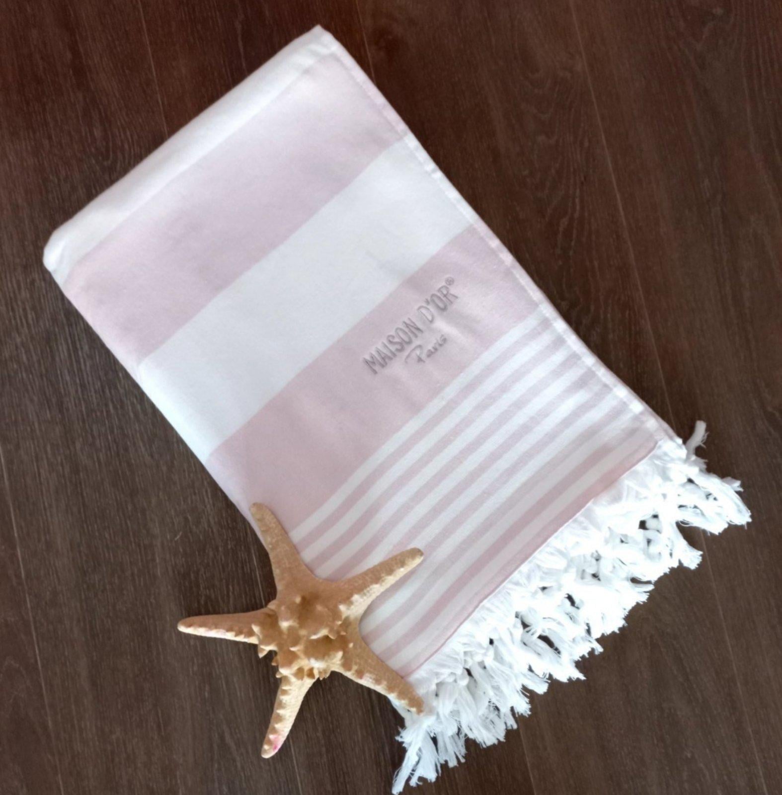 Полотенце Maison D'or Primavera 100x200 см White/Rose (CN10973) Полотенце Maison D'or Primavera 100x200 см White/Rose (CN10973)