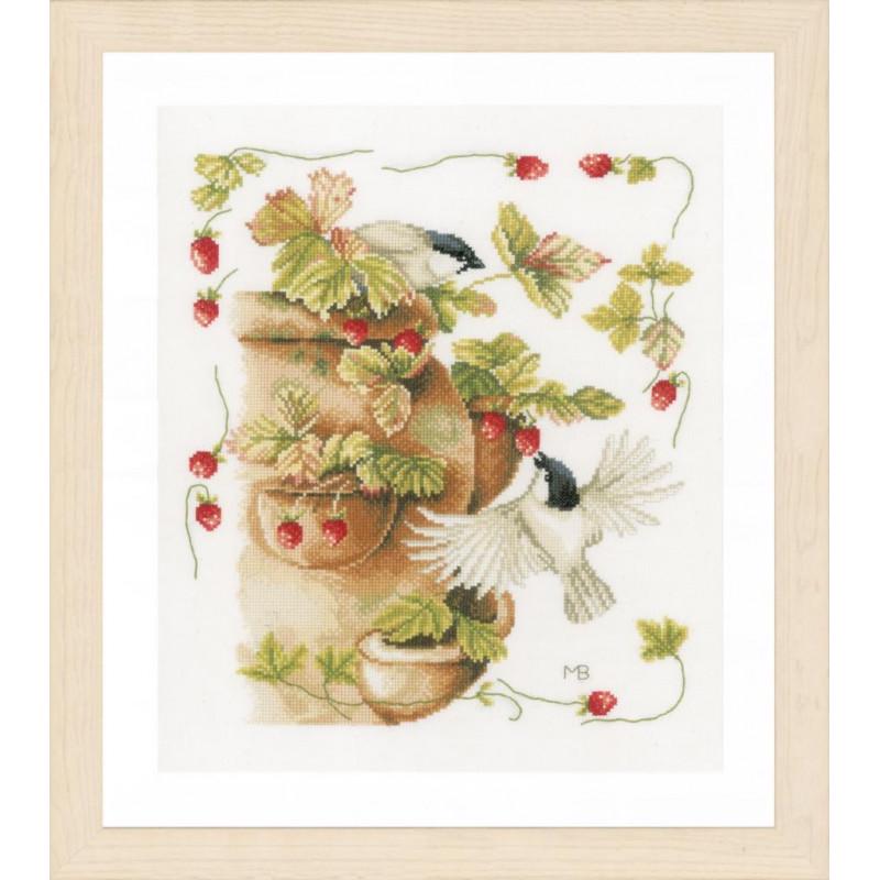 Набір для вишивки хрестиком Lanarte PN-0168599 Strawberries and Birds (23080)
