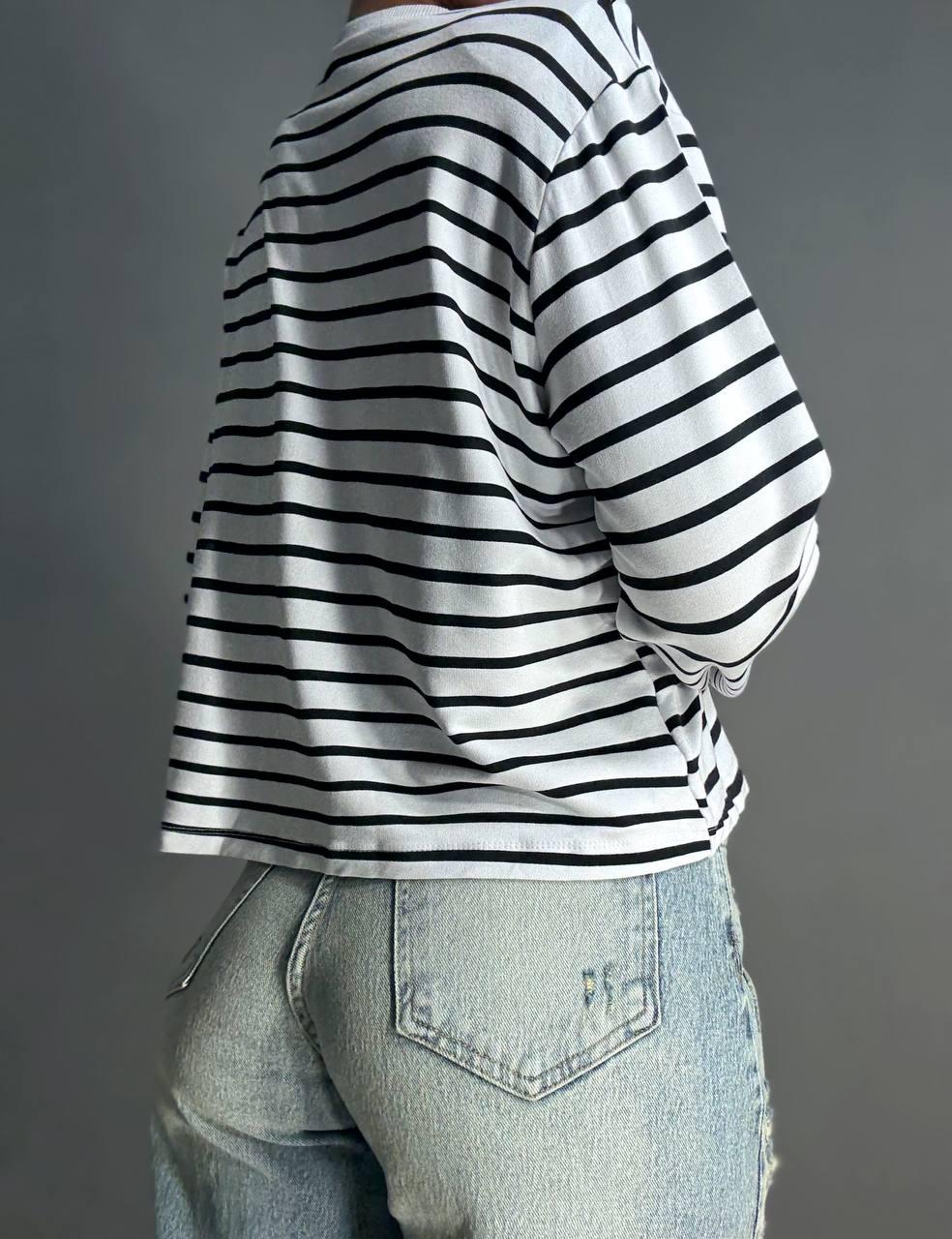 Лонгслів жіночий KEYYMOD 34094 реглан в смужку з підплічниками вільний крій оверсайз M Білий (1508) - фото 3 Лонгслів жіночий KEYYMOD 34094 реглан в смужку з підплічниками вільний крій оверсайз M Білий (1508) - фото 3