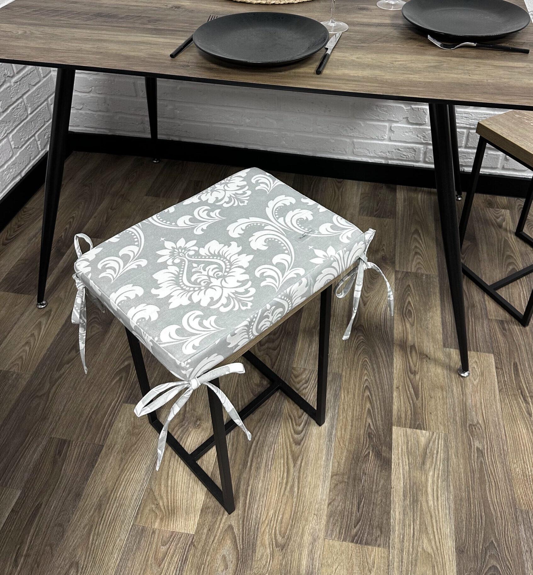Сиденье Comfort Home Baroque на стул 40х40х8 см