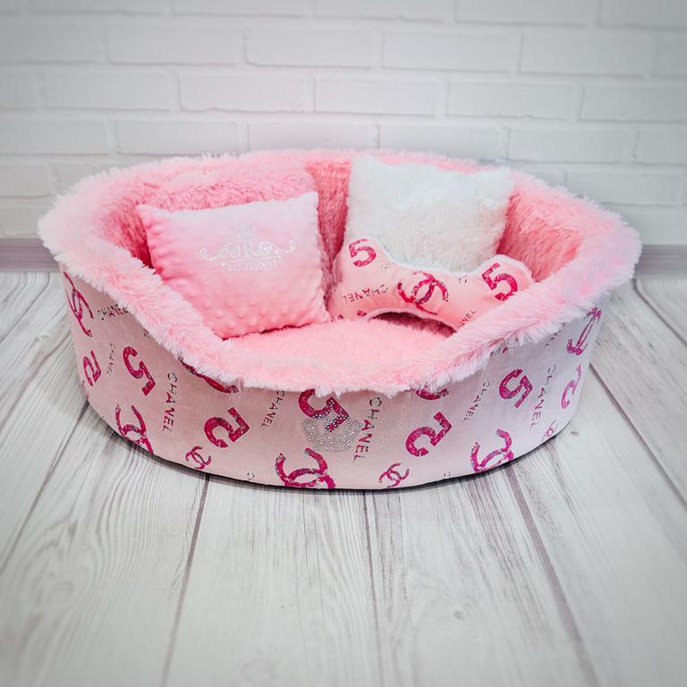 Лежанка для собак Amore mio Cane Лежанка Бристоль Princess до 16 кг 60х55х19 см (ОВ-0035) - фото 3 Лежанка для собак Amore mio Cane Лежанка Бристоль Princess до 16 кг 60х55х19 см (ОВ-0035) - фото 3