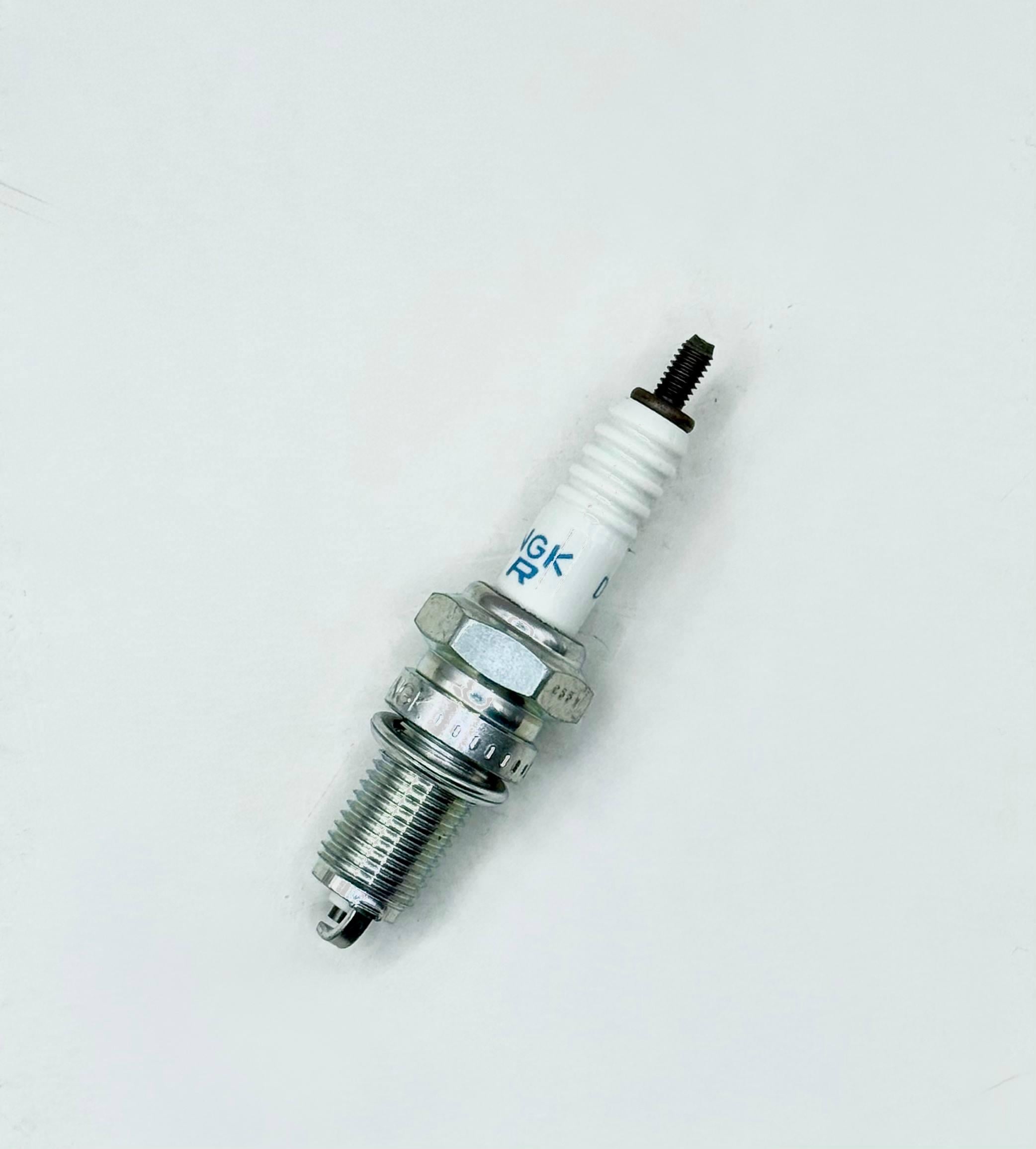 Свеча зажигания HGK CFMoto CFORCE 0110-022400 (GH53)