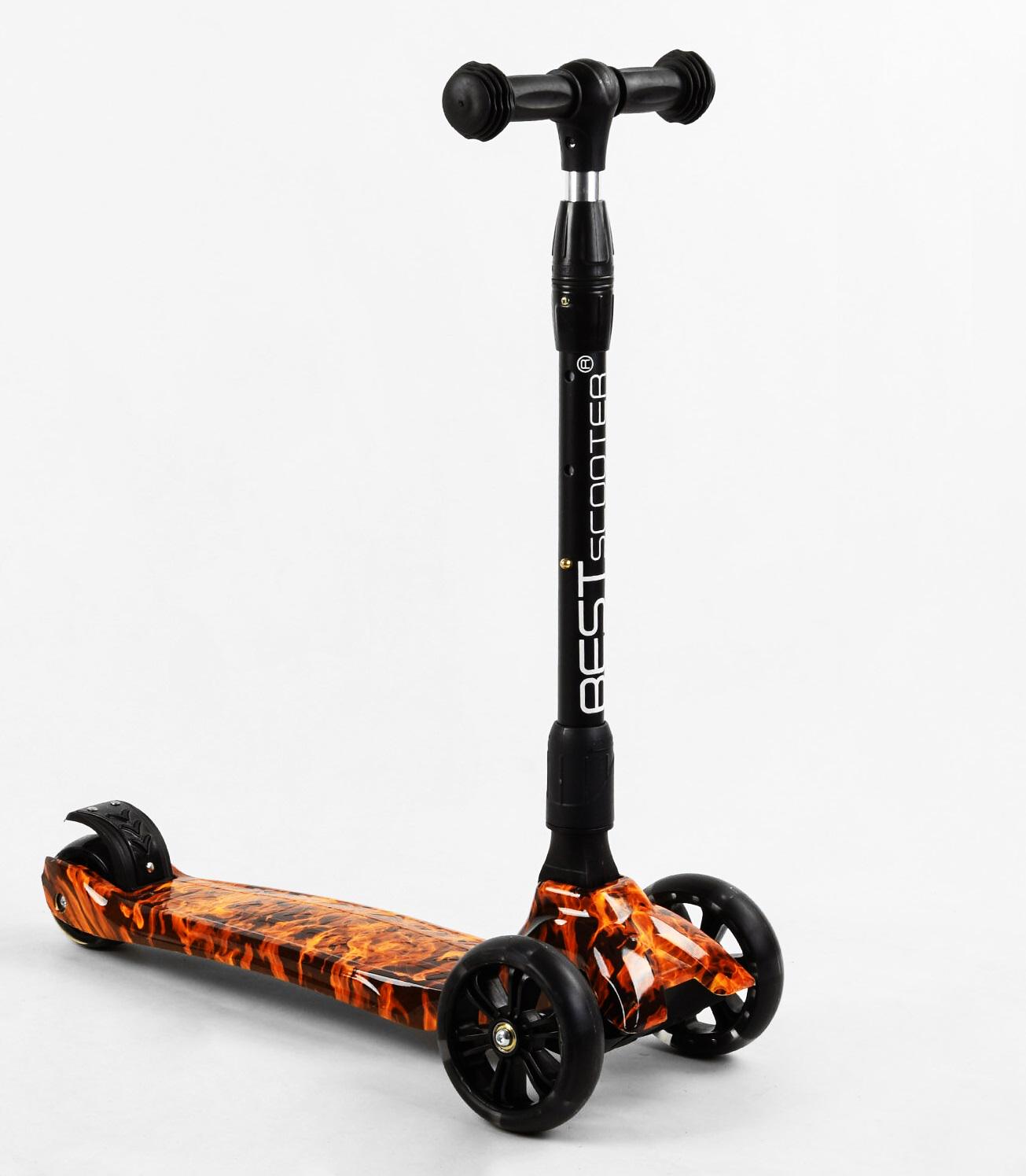 Самокат трехколесный Best Scooter Maxi Fire складной колеса PU со светом (105400)