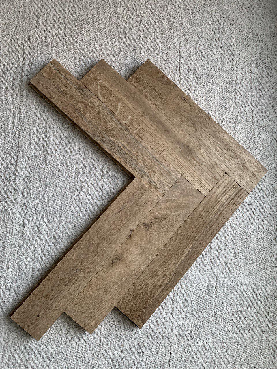 Паркет дубовый Рустик 250х70х22 мм (30079730)
