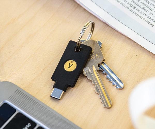 Аппаратный ключ Yubico Yubikey 5C NFC USB Type-C (683070) - фото 4