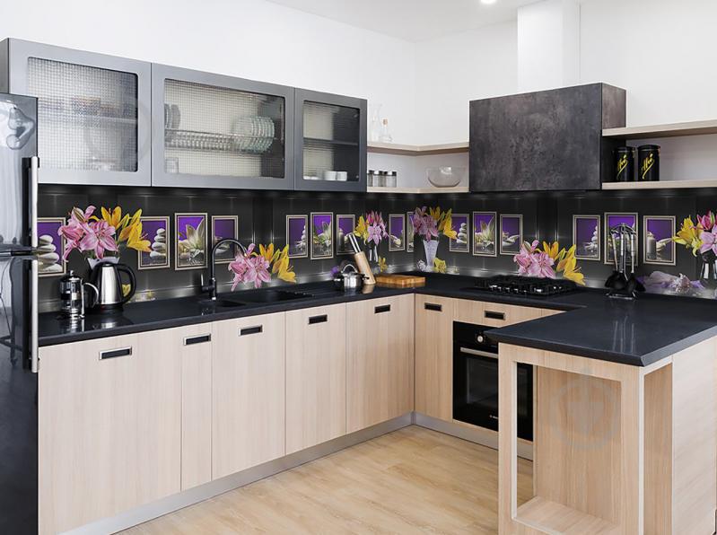 Скинали на кухню Zatarga  "Лилии Свет"  600х2500 мм виниловая 3Д наклейка кухонный фартук самоклеящаяся Z181706