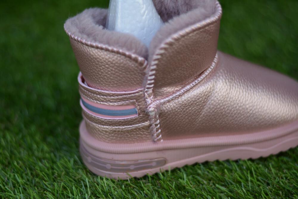 Уггі дитячі зимові Ugg шкіряні для дівчинки р. 31 Рожевий (11355692) - фото 4 Уггі дитячі зимові Ugg шкіряні для дівчинки р. 31 Рожевий (11355692) - фото 4