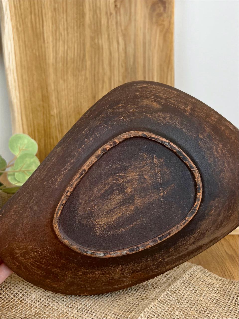 Блюдо овальное керамическое глиняное резное декор 1 л (3000-26) - фото 2 Блюдо овальное керамическое глиняное резное декор 1 л (3000-26) - фото 2