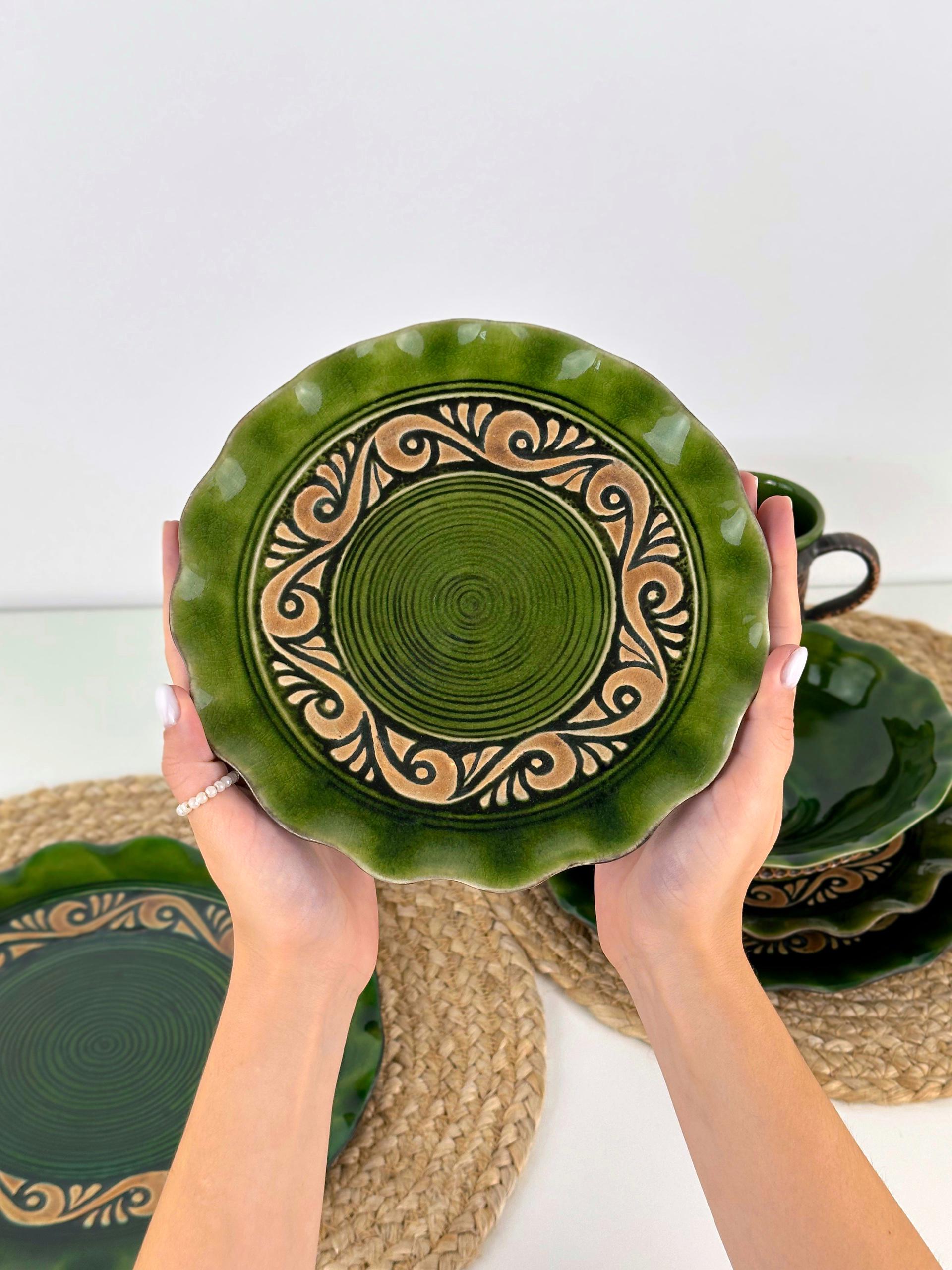 Набор глиняной посуды для обеда на 2 человек Гражда Коричневый (17019-8) - фото 5 Набор глиняной посуды для обеда на 2 человек Гражда Коричневый (17019-8) - фото 5