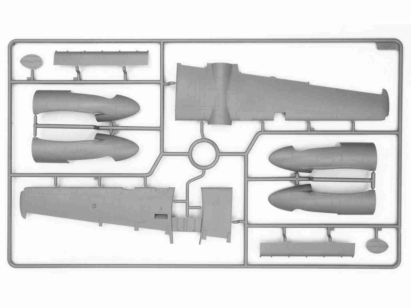 Сборная модель ICM A-26В Invader На Тихоокеанском театре американский бомбардировщик II СВ (48285) - фото 4