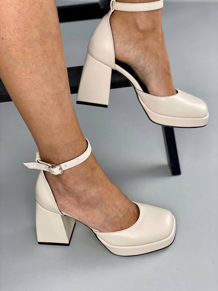 Босоніжки жіночі шкіряні р. 38 Світло-бежевий (8945-5/38)