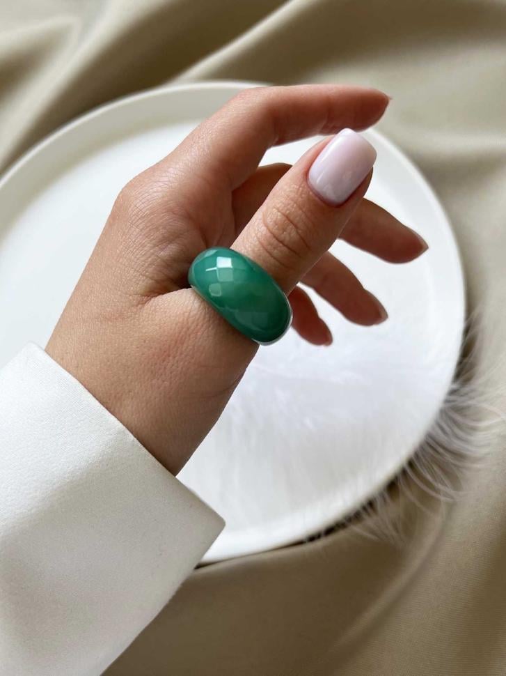 Каменное большое кольцо 5243 (Размер 20)