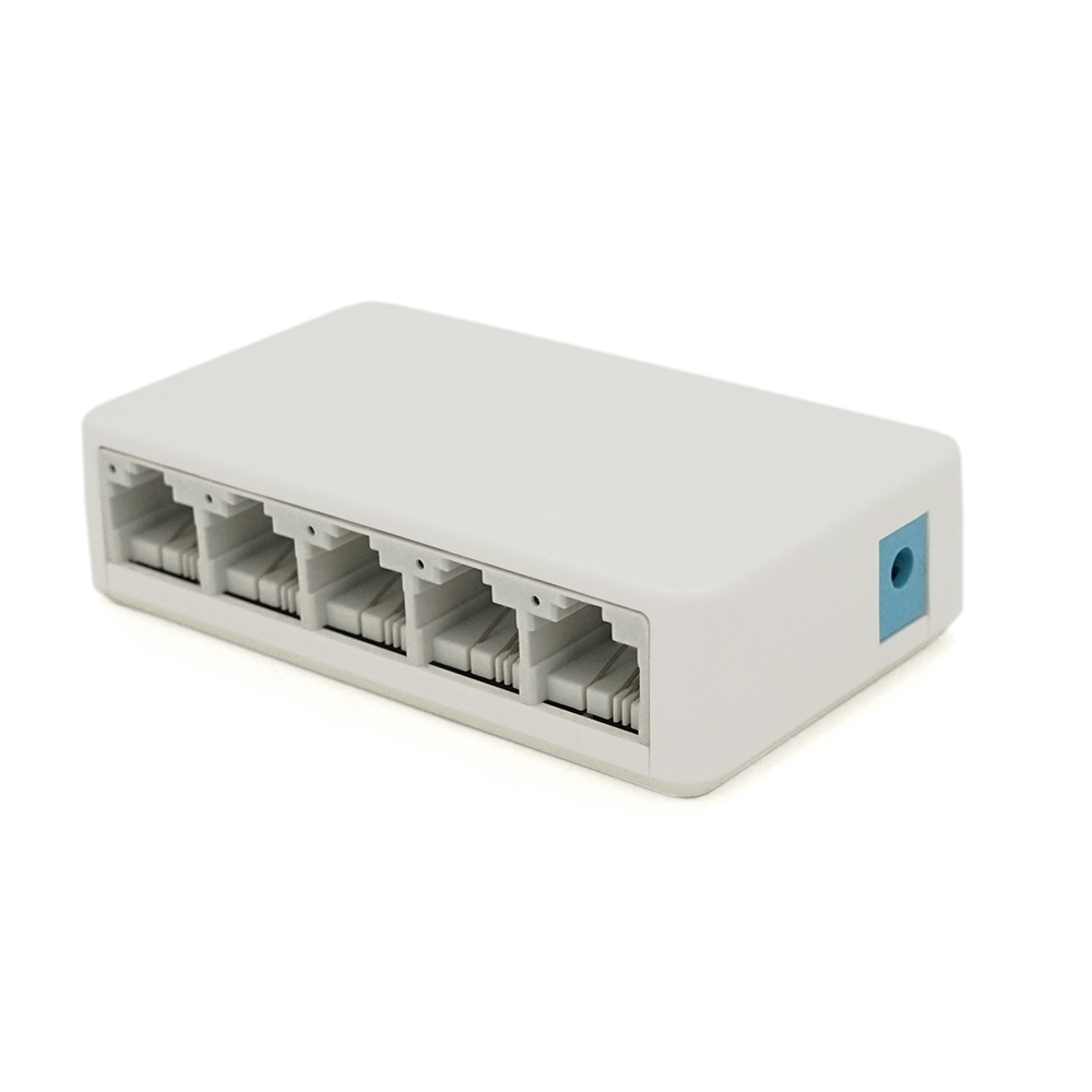 Коммутатор Fast FS105C 5 портов Ethernet 10/100 Мбит/с настольный для сети с RJ45 авто-MDI MDIX (13133)