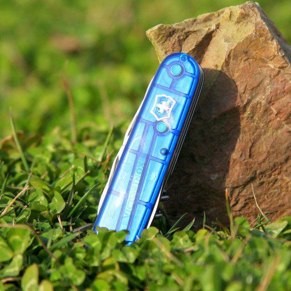 Ніж швейцарський складаний Victorinox Swiss Army Climber (1.3703.T2) - фото 6 Ніж швейцарський складаний Victorinox Swiss Army Climber (1.3703.T2) - фото 6