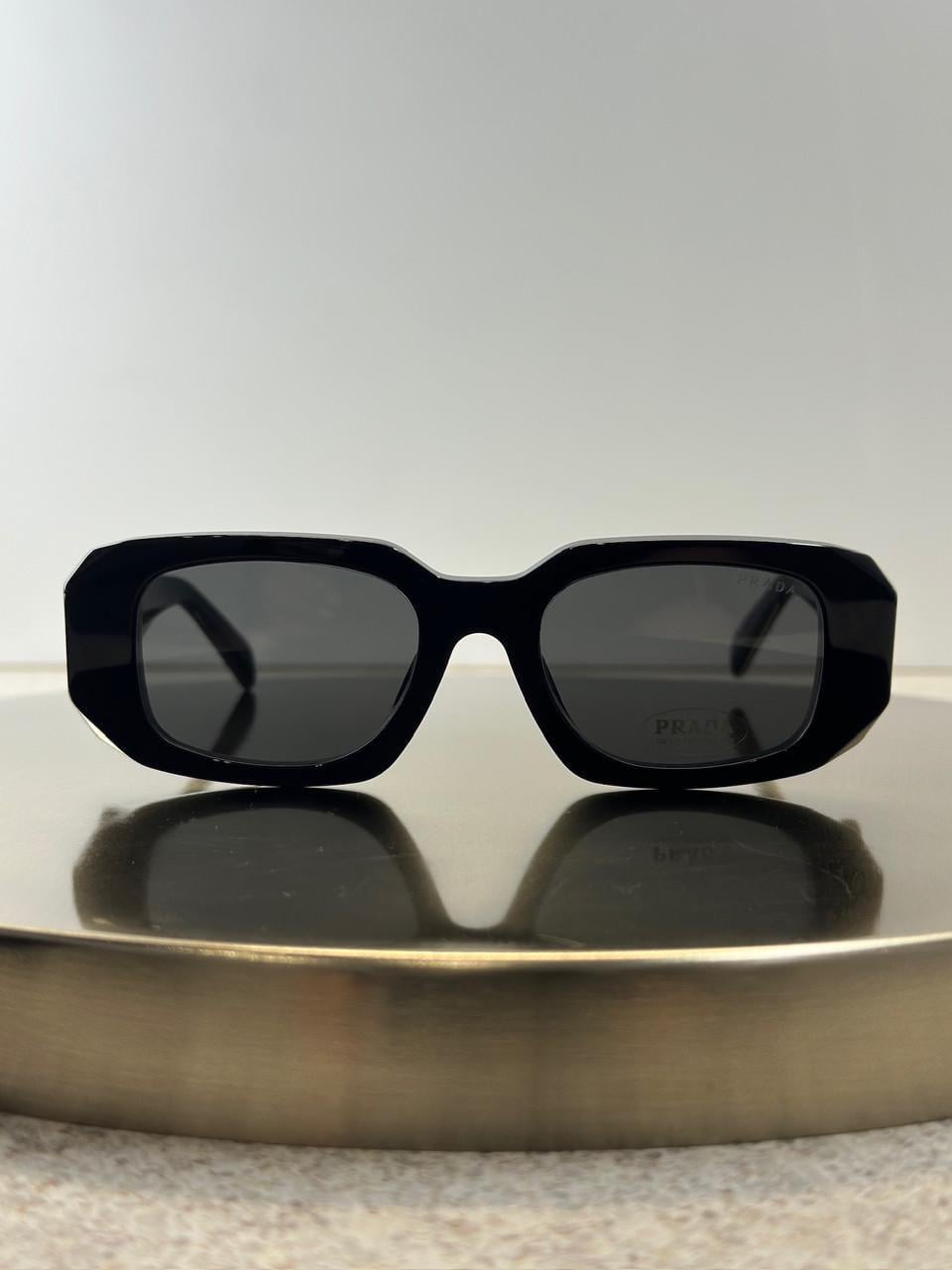 Солнцезащитные очки Prada PR17WS Black/Dark Grey