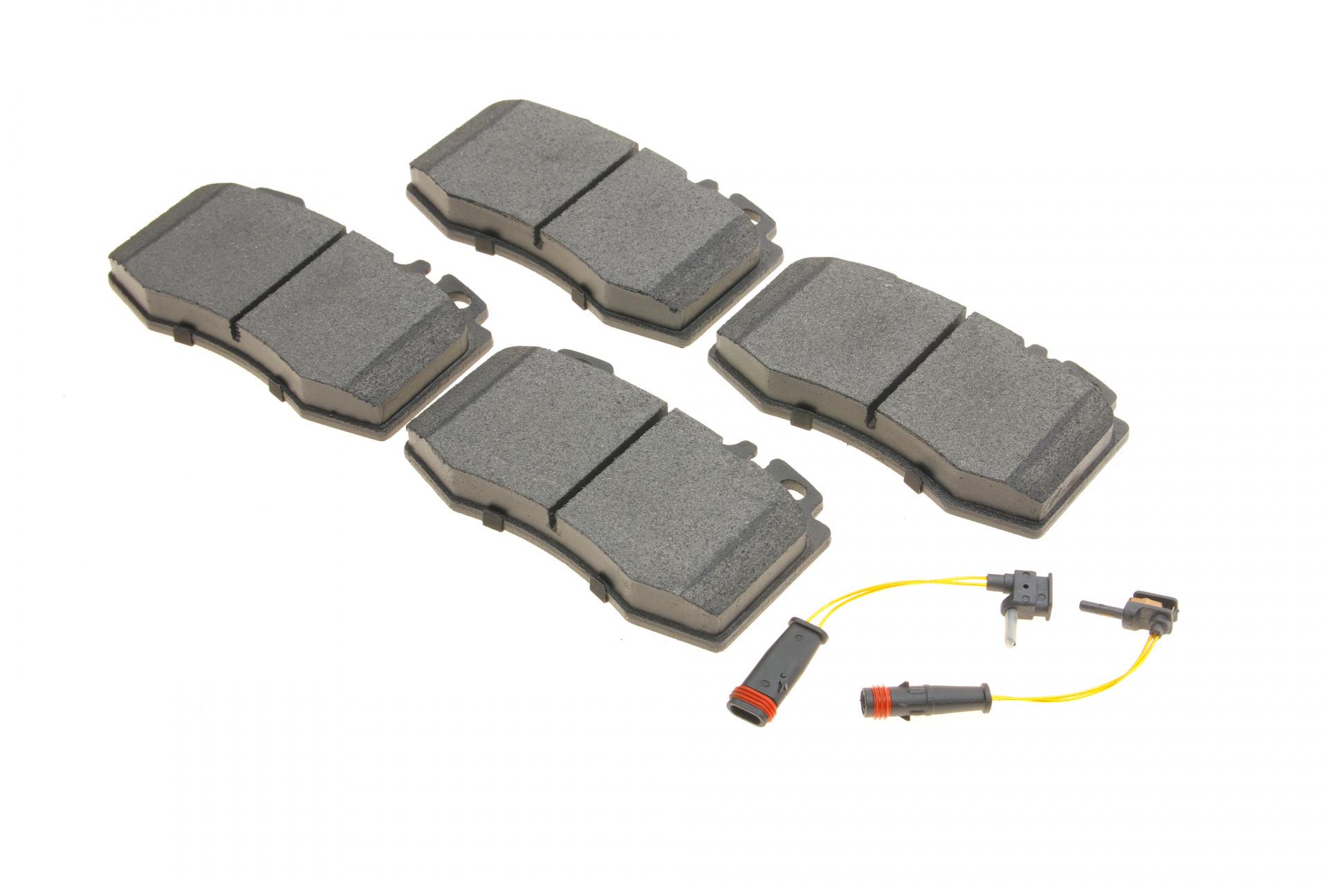 Колодки тормозные передние SOLGY MB C-class W203 02-08/M-class W163 98-05/S-class W220/W221 98-13 (209237 SOLGY) Колодки тормозные передние SOLGY MB C-class W203 02-08/M-class W163 98-05/S-class W220/W221 98-13 (209237 SOLGY)