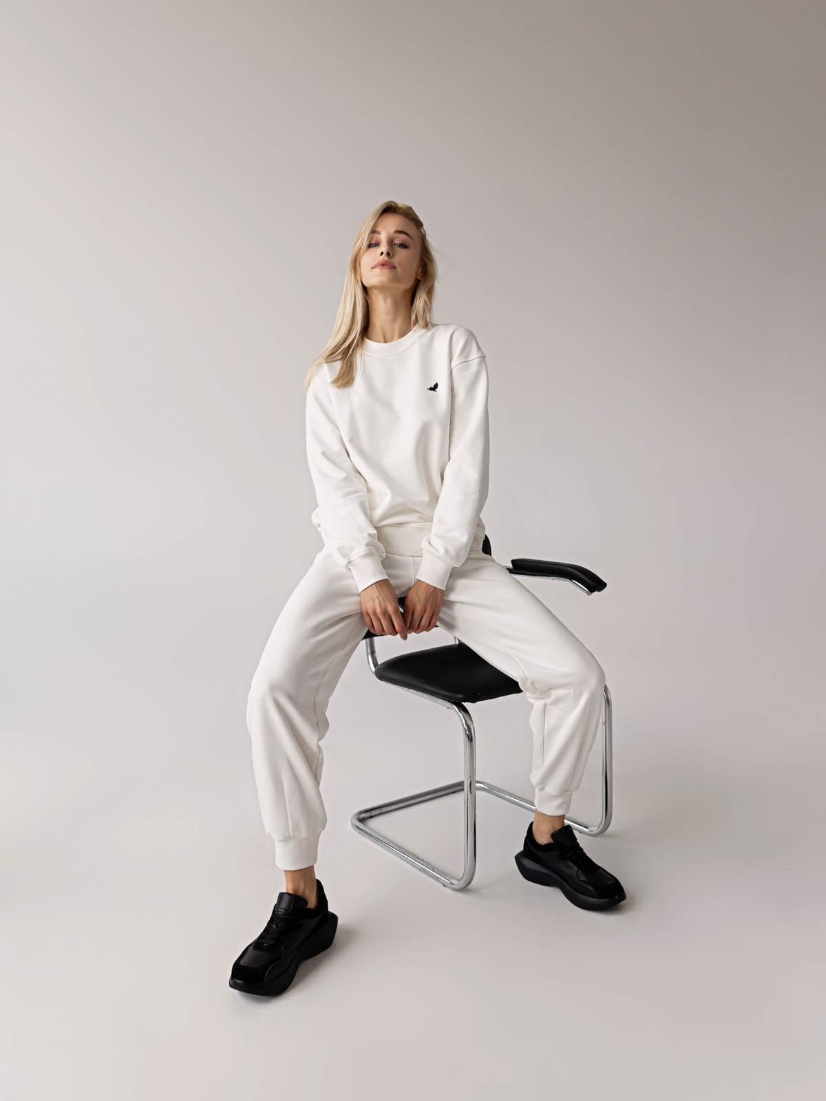 Світшот жіночий базовий FROMUS S/M Молочний (2567-17) - фото 4 Світшот жіночий базовий FROMUS S/M Молочний (2567-17) - фото 4