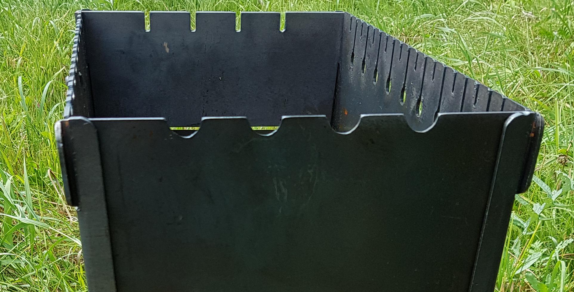 Мангал складной Вогник на 8 шампуров 3 мм (715) - фото 3 Мангал складной Вогник на 8 шампуров 3 мм (715) - фото 3