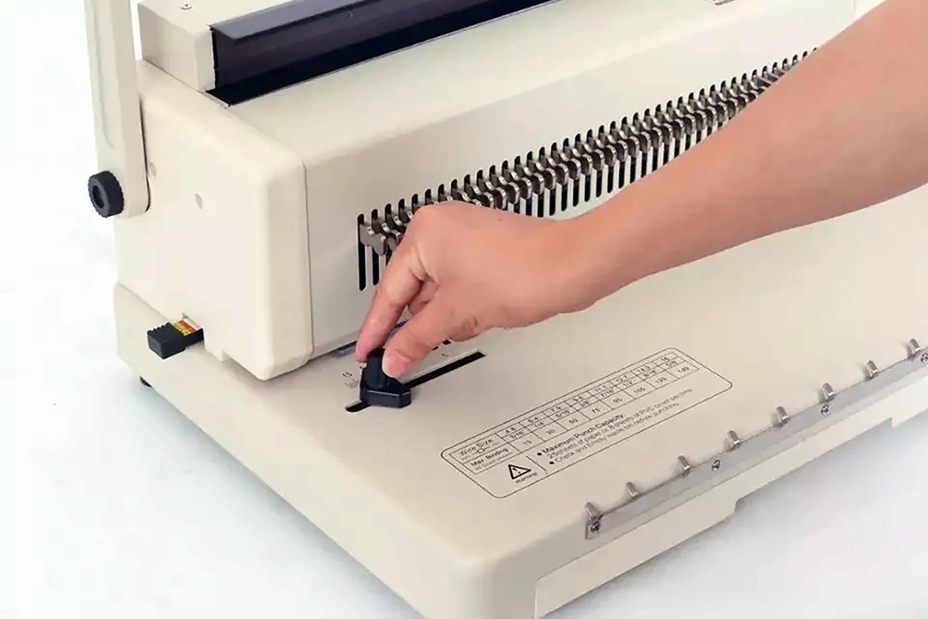 Перфобиндер на металлическую пружину W25A шагом 3:1 - фото 5 Перфобиндер на металлическую пружину W25A шагом 3:1 - фото 5