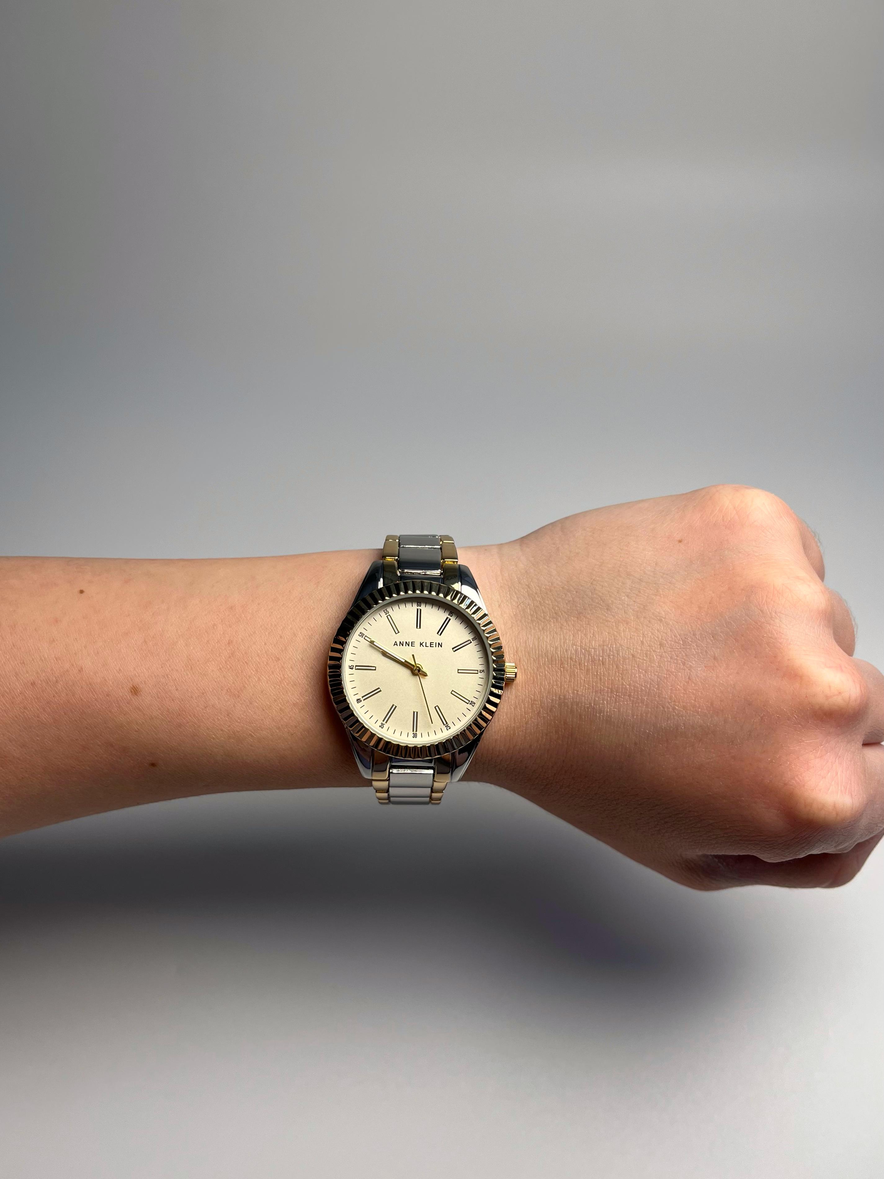 Часы женские Anne Klein AK/4173CHTT Серебристый (15359847) - фото 9