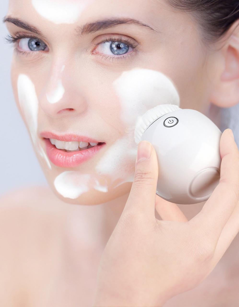 Звуковая щетка для чистки лица Facial Cleansing Brush FG300 - фото 3