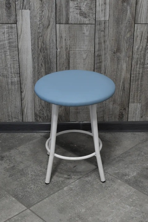Табурет кухонний Муза з м'яким сидінням 30х45 см Блакитний/Білий (28374021)