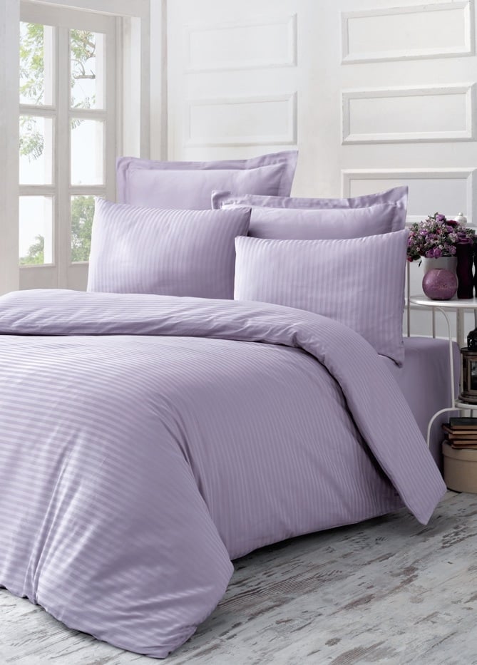Комплект постельного белья Victoria Stripe Sateen Line 200х220 см/50х70 см 2 шт./70х70 см 2 шт. Сиреневый