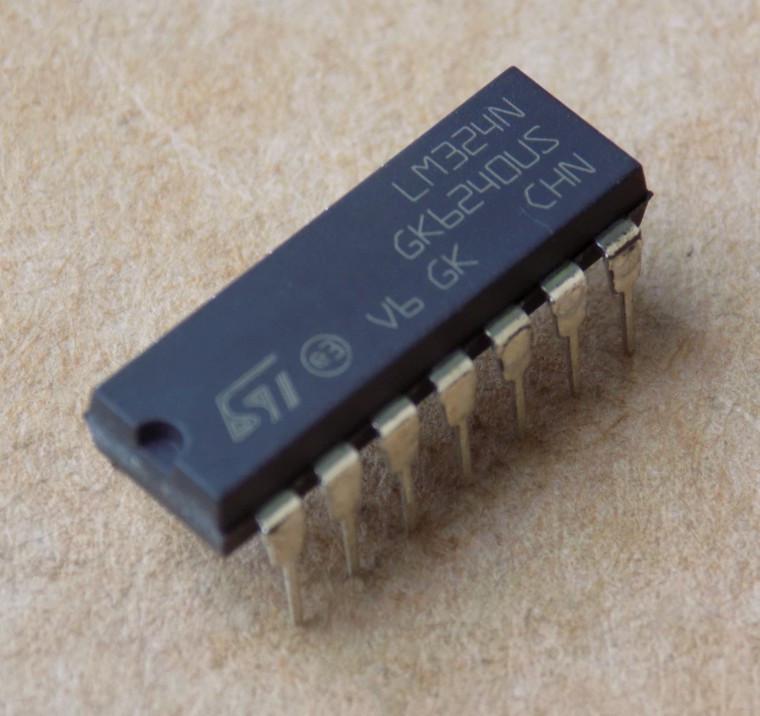 Микросхема LM324N/DIP14 (29084)
