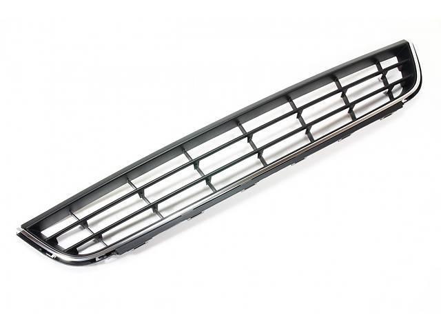 Решетка бампера AVTM Volkswagen Jetta VI 11-14 средняя молдинг Хром (7430 916)