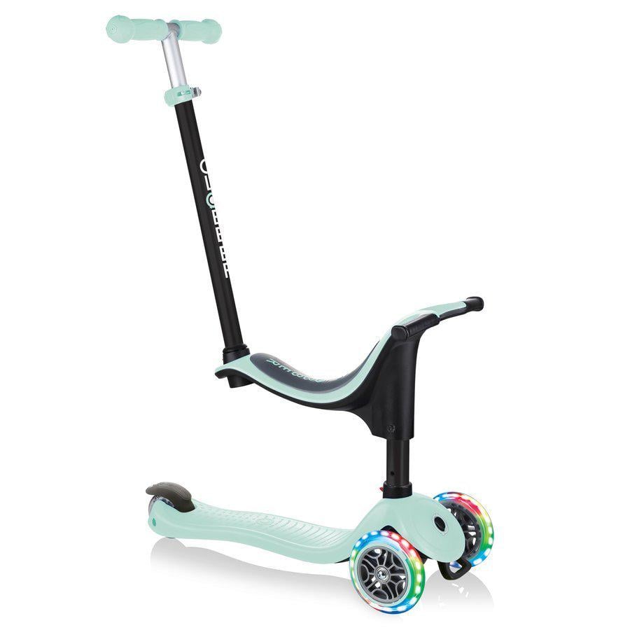 Самокат-велобег с ручкой Globber Go UP Sporty Lights Mint (450)