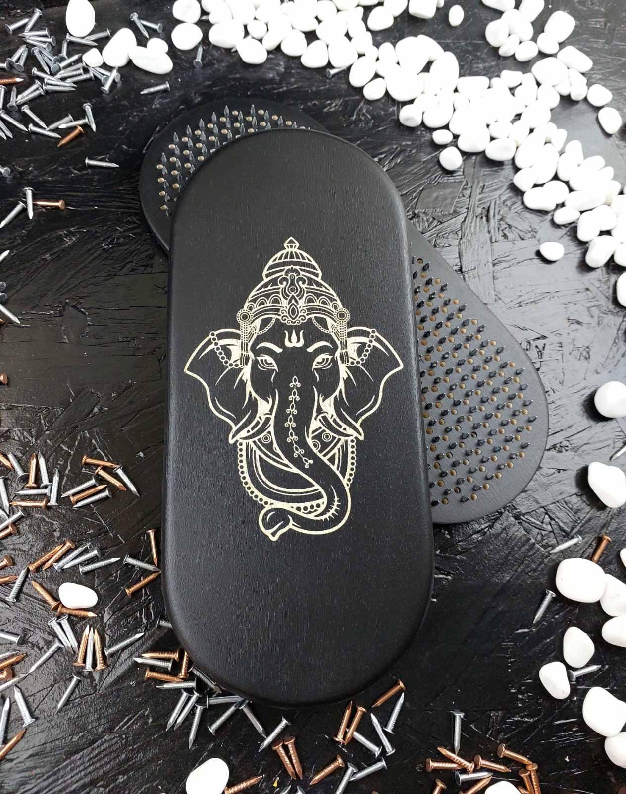 Дошка Садху Стояння на цвяхах для новачків (28020174)