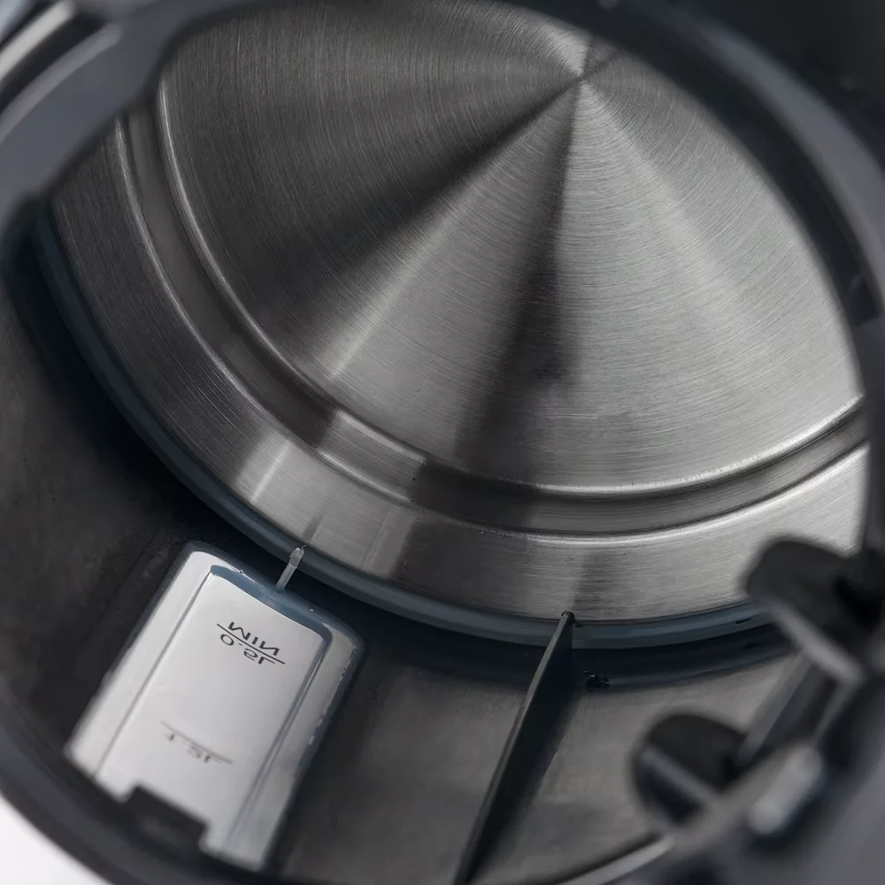 Электрочайник RAF R.7917 с индикатором уровня воды на 1,7 л 200 Вт - фото 5 Электрочайник RAF R.7917 с индикатором уровня воды на 1,7 л 200 Вт - фото 5