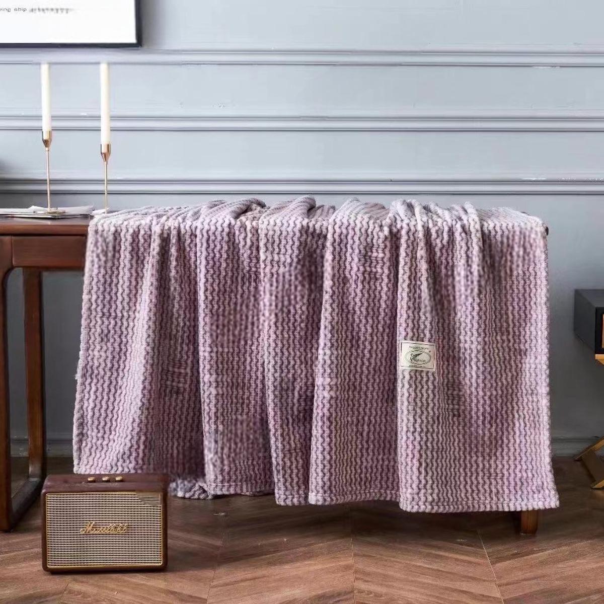 Плед Koloco Зигзаг евро 200х230 см Сиреневый (38438) Плед Koloco Зигзаг евро 200х230 см Сиреневый (38438)