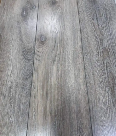 Ламінат Green Step Focus 33 клас 10 мм Дуб Бенуар - фото 2 Ламінат Green Step Focus 33 клас 10 мм Дуб Бенуар - фото 2