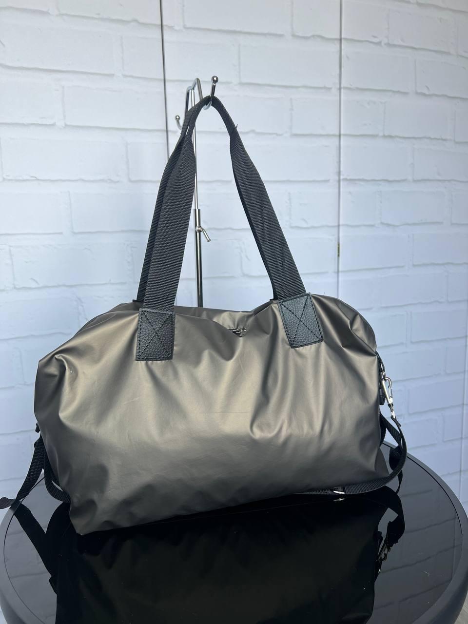 Сумка спортивная через плечо женская дорожная большая из плащевки 43х30х17 см Бронза - фото 6 Сумка спортивная через плечо женская дорожная большая из плащевки 43х30х17 см Бронза - фото 6
