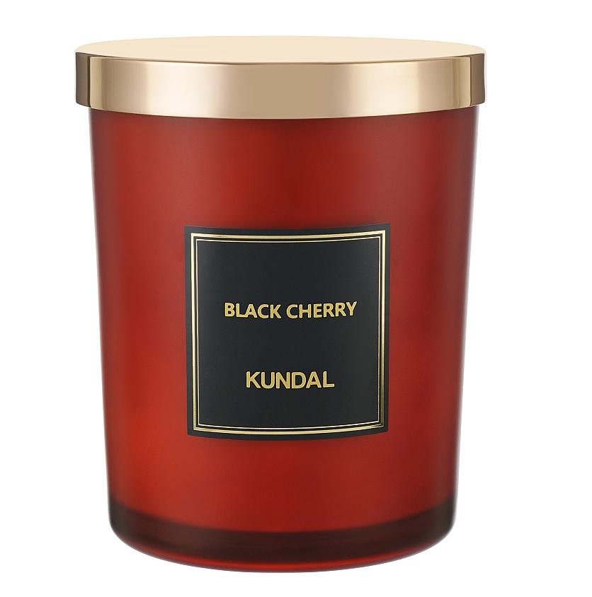 Соєва аромасвічка Kundal Perfume Natural Soy Candle Black Cherry 500 г (8809693258130) - фото 1