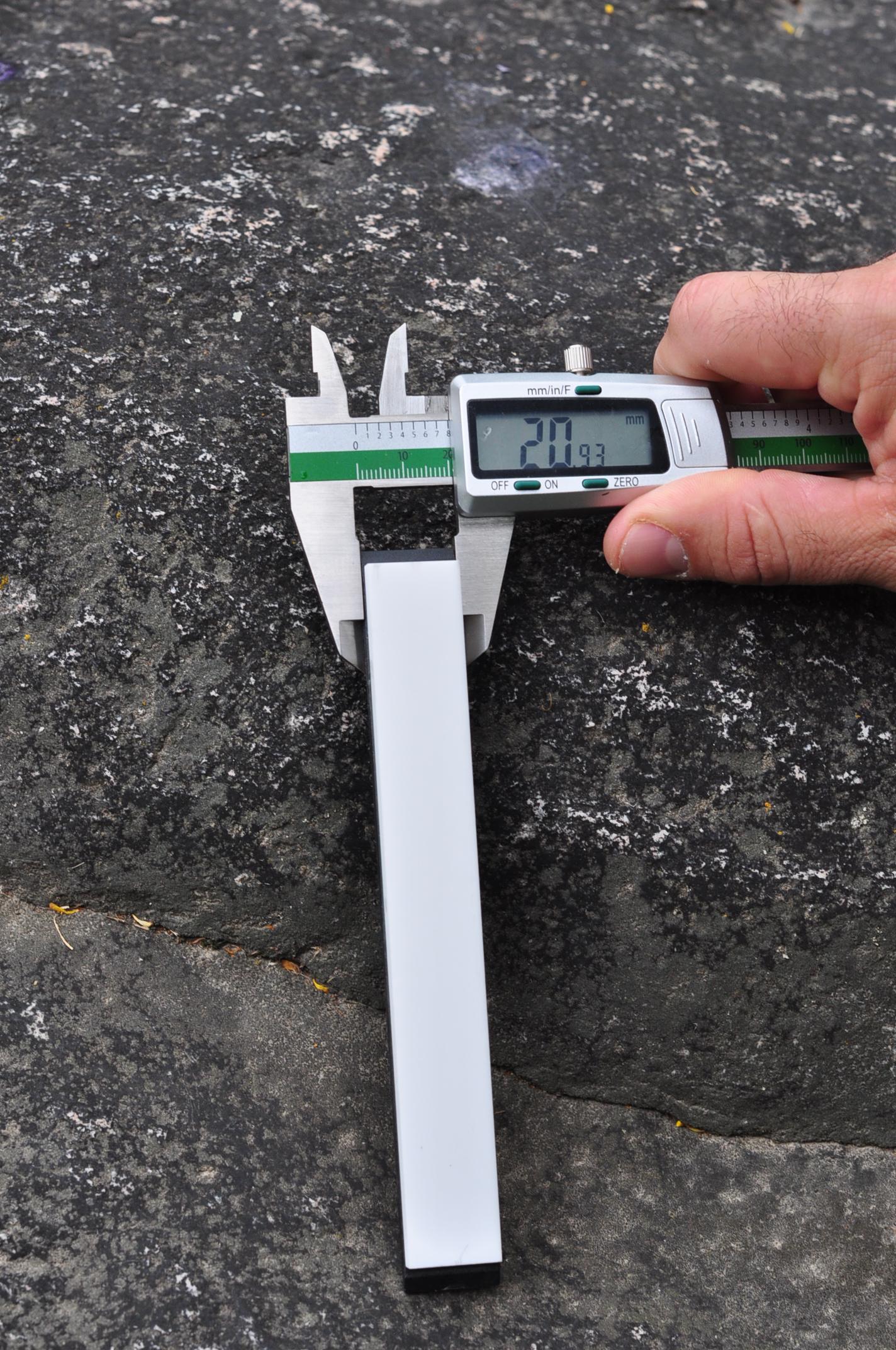 Брусок для ножів точильний керамічний Ruixin 6000 grit (AR6000-20) - фото 3