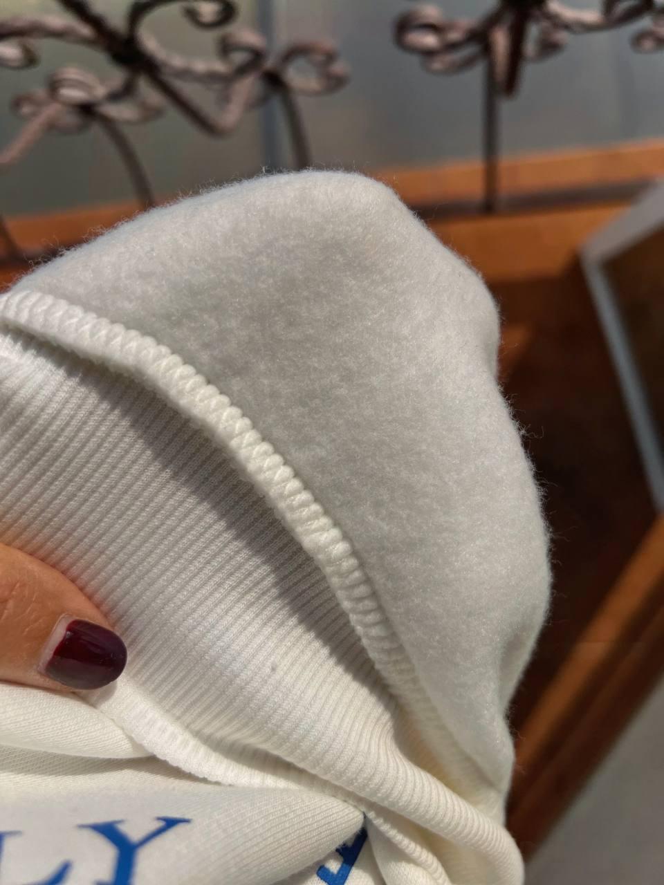 Свитшот женский OLIVIA 2479 широкий утепленный вышивка OS Белый (1130) - фото 5