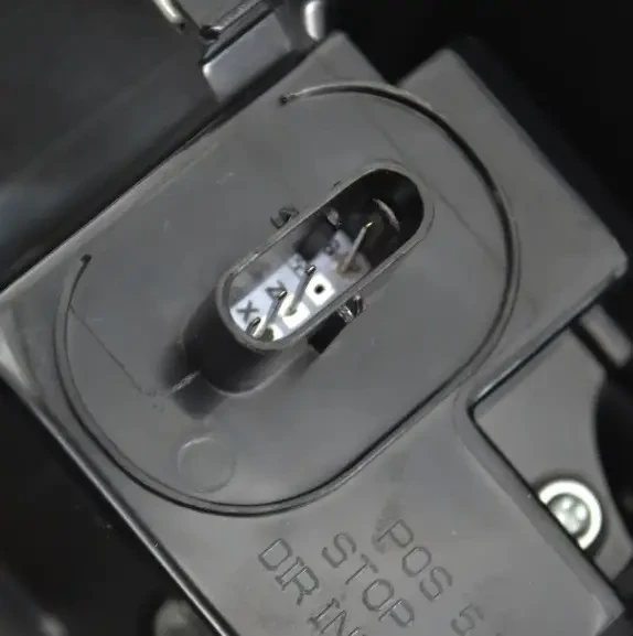 Ліхтар задній лівий Tesla Model 3 Y 2018-2024 - фото 3 Ліхтар задній лівий Tesla Model 3 Y 2018-2024 - фото 3