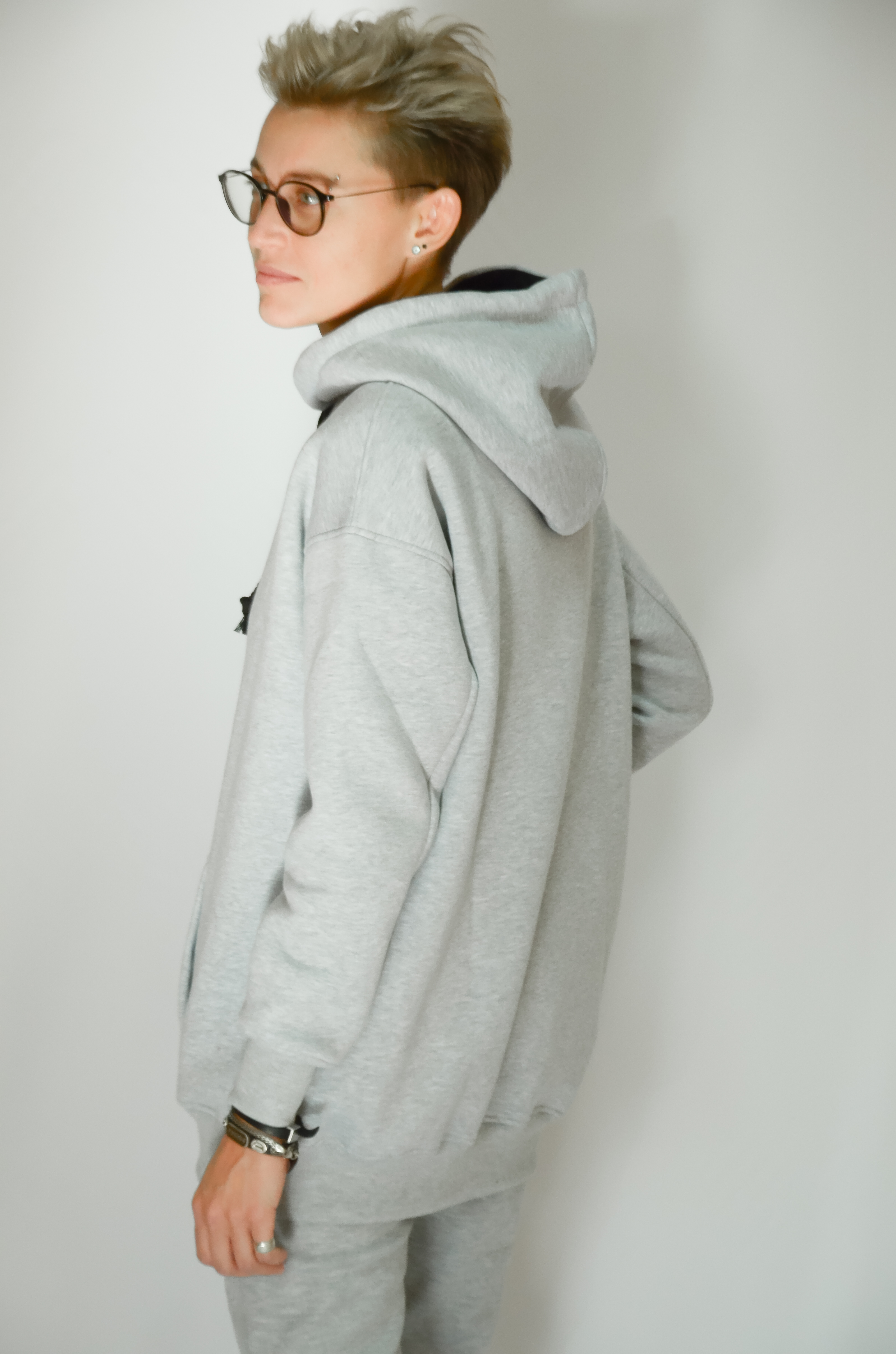 Худи женское оверсайз теплое на флисе Ballet Grace XS-S Cветло-серый (0672) - фото 2 Худи женское оверсайз теплое на флисе Ballet Grace XS-S Cветло-серый (0672) - фото 2