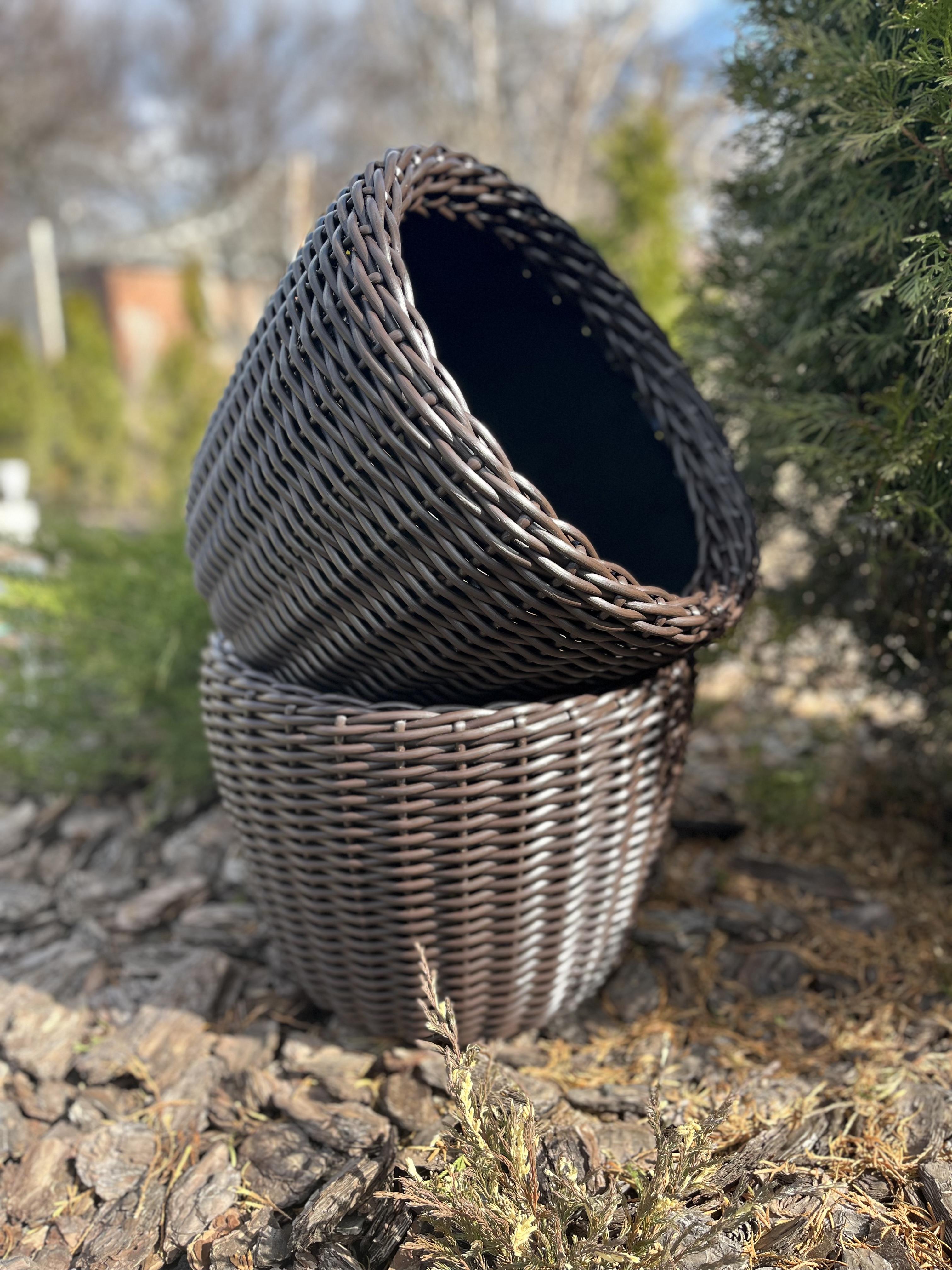 Кашпо для квітів зі штучного ротанга 20 л Венге (27927852) - фото 2 Кашпо для квітів зі штучного ротанга 20 л Венге (27927852) - фото 2