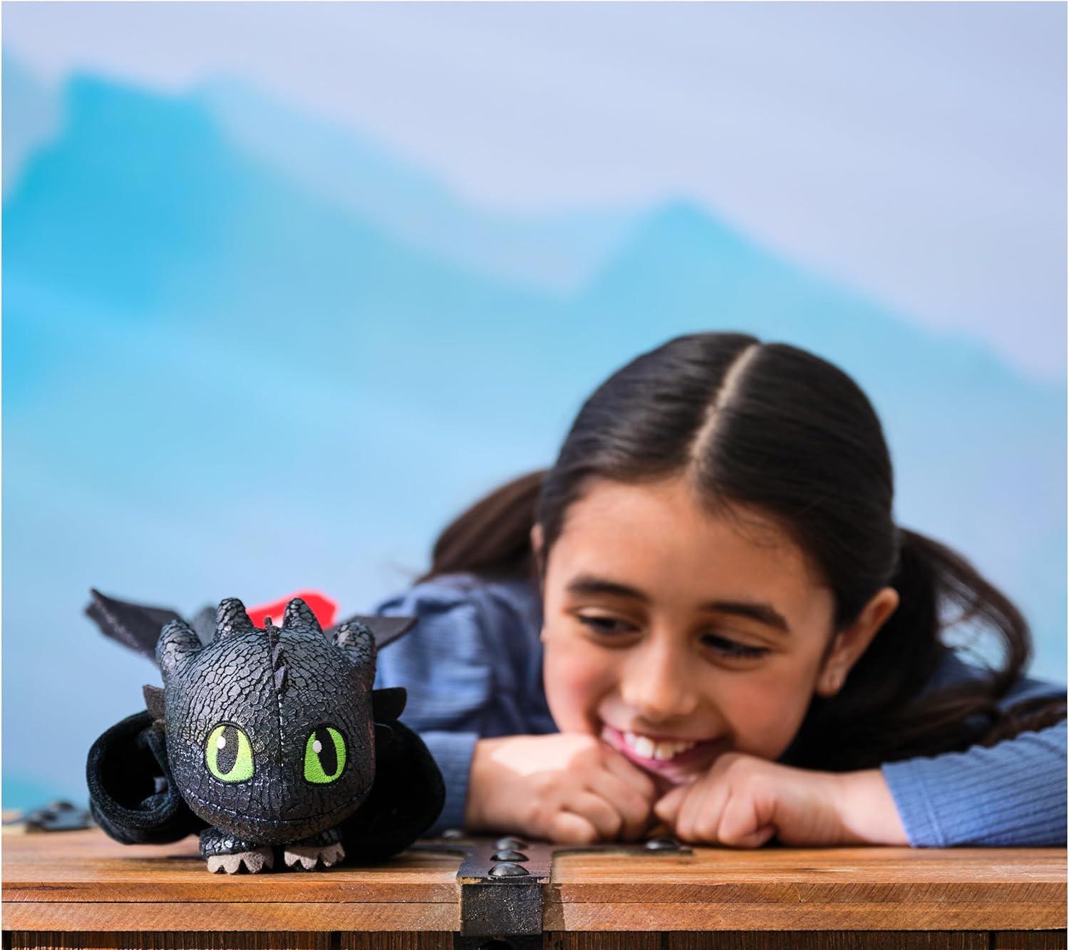 Фигурка игрушечная Dreamworks Dragons How to Train Your Dragon Hug and Glide Toothless Plush Toy (636365458) - фото 6
